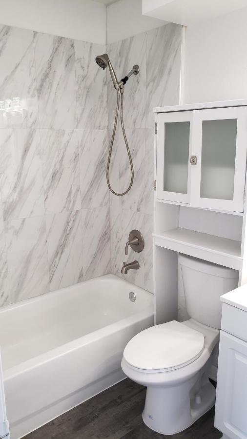 Discover Luxury Condo Steps Away From Celebration Pointe And I-75! เกนส์วิลล์ ภายนอก รูปภาพ